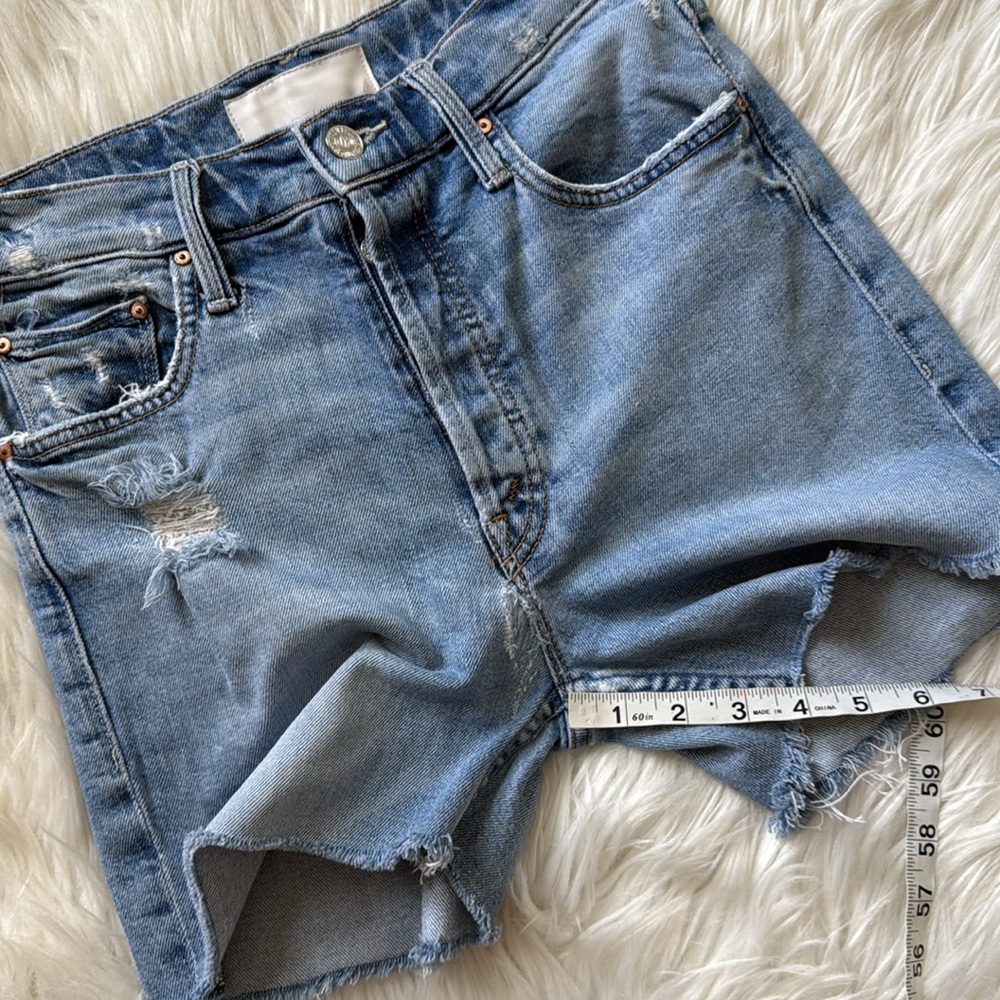 MOTHER "The Tomcat" Jean Shorts Size 26 - Picture 13 of 16